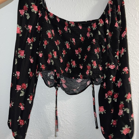 A flower shirt from target - Picture 1 of 2